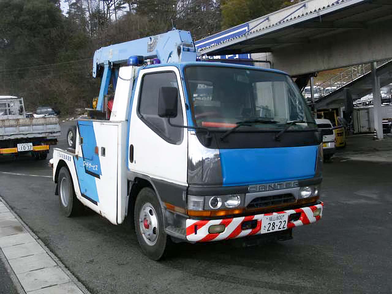 ロードサービスの車